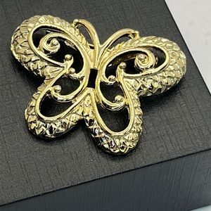 VTG 1970's Butterfly Brooch Pin Gold Costume Jewelry 2"
